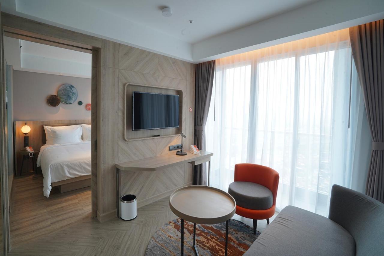 Harris Suites Puri Mansion Dżakarta Zewnętrze zdjęcie