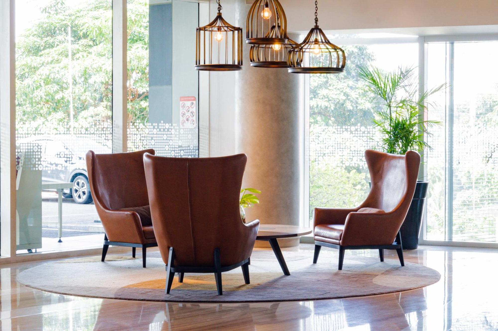 Harris Suites Puri Mansion Dżakarta Zewnętrze zdjęcie
